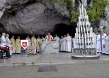 2013 Lourdes Pilgrimage - SATURDAY TRI MASS GROTTO (6/140)